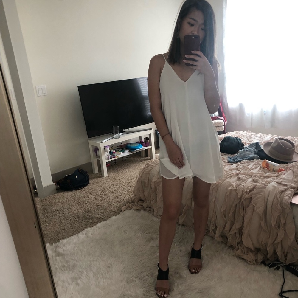 Pretty white dress
